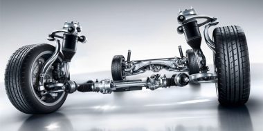 هندلینگ ماشین چیست؟ روش و فاکتورهای افزایش هندلینگ ماشین