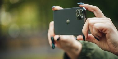 راهنما کامل تنظیم دوربین آیفون برای عکاسی و فیلمبرداری