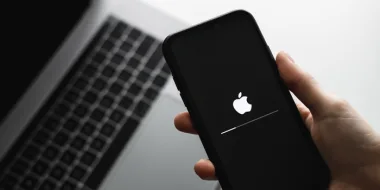 راهنما کامل آپدیت iOS آیفون (همه نسخه ها)
