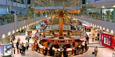 امکانات فرودگاه دبی