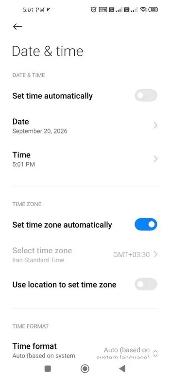 گزینه Automatic Date & Time را غیرفعال کنید.